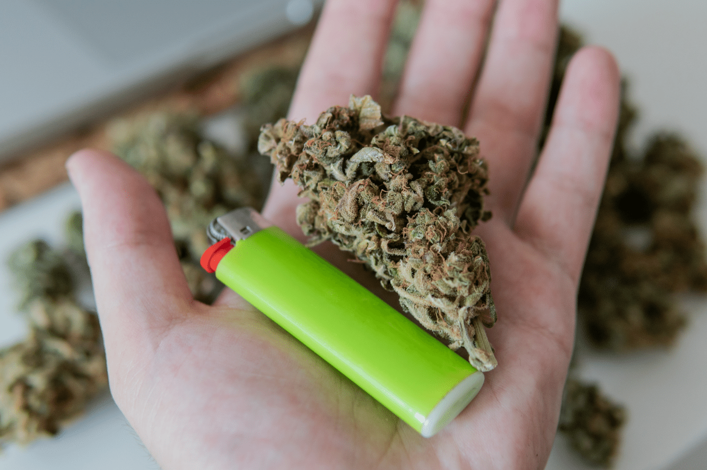 J&rsquo;ai fumé du CBD, mon retour d&rsquo;expérience